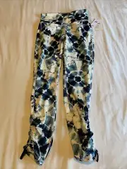 NWT Old Navy Active Go-Dry Tie Dye Print Elevate Leggings Girls XL 14-16