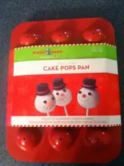 New Nordic Ware Christmas Cake Pop Pan