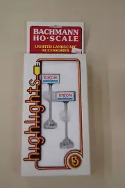 Bachmann 42431 HO Scale Lighted Exxon signs set of two