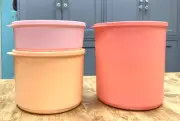 Tupperware 3-piece Canister Set-Salmon-Peach-Pink-NEW-SHIPPING INCLUDED