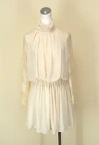 在飛比找Yahoo!奇摩拍賣優惠-貞新二手衣 韓 米色雕花圓領長袖蕾絲雪紡紗洋裝F號(3601