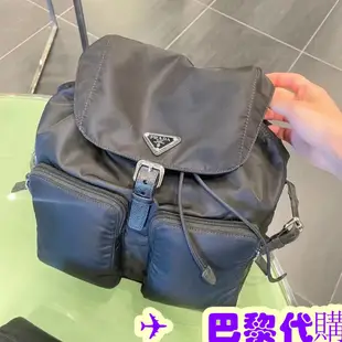 ✈️巴黎代購✈️ PRADA 全新大款黑色尼龍銀釦三角牌束口前雙拉鍊口袋後背包 1BZ005