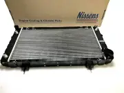 Land Rover Discovery 1 96-99 4.0L Range Rover Classic 95 4.2L Radiator ESR3687 (for: Land Rover)