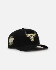 [New Era] New Era Chicago Bulls 'Gold Medal Badge' 9forty A-frame Snapback Black/white/green - Size ONE ONE White/Black/Gre