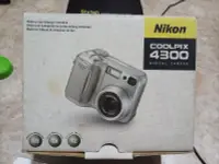在飛比找露天拍賣優惠-Nikon COOLPIX 4300相機傳輸線配件出清