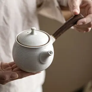 仿古月白側把茶壺【化雲】手工陶瓷簡約泡茶壺家用大號功夫茶具分茶壺單壺【A064】