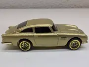 Hot Wheels Aston Martin 1963 DB5 FAO Schwarz Multipack Exclusive Loose
