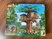 Lego Ideas 21318 Tree House w/ 4 Minifigures Retired Set New, Factory Sealed