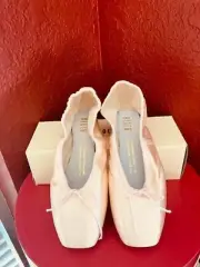 New NIB Bloch Suprima S0132 Pointe Dance Ballet Shoes