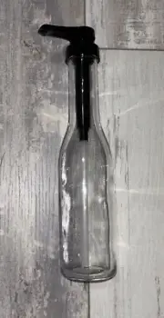 Bullseye’s Playground Glass Syrup Bottle - Clear w/Black Pump - 16oz - NEW