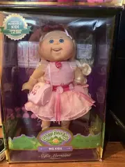 Cabbage Patch Kids Sofia Lorraine *Limited Edition* 1 of 1000 Big Kids 18"