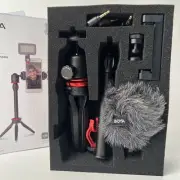 BOYA BY-VG330 Universal Smartphone Video Kit for Vloggers NEW
