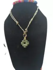 Artisanal Necklace Woven in Macrame Thread and Natural Stone Chakana Inca