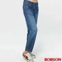 在飛比找momo購物網優惠-【BOBSON】女款高腰休閒直筒牛仔褲(8169-53)