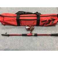 在飛比找蝦皮購物優惠-DAIWA 全新釣組 DV1紅色 釣竿+捲線器+竿包 釣具組