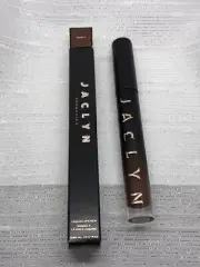 Jaclyn Cosmetics Poutspoken Liquid Lipstick Shade FEISTY 3.55ml NIB