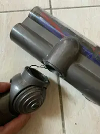 在飛比找蝦皮購物優惠-維修賣場 dyson 戴森 碳纖維電動吸頭 斷頭維修 DC6