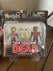 Sailor Zombie and Leg Bite Zombie The Walking Dead Minimates 2