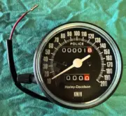 NOS Original Harley Davidson 67082-84 International KM/H FXR FXRP Speedometer