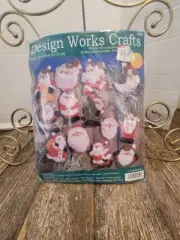 Design Works Crafts Felt Ornaments Kit Santa Sequins Stars Christmas 5351 New