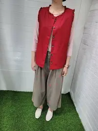 在飛比找Yahoo!奇摩拍賣優惠-正韓korea韓國製yeoul紅色雙面穿薄舖棉背心外套  現