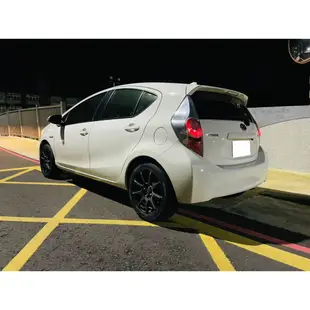 就賣36萬 2013 TOYOTA PRIUS C 大電池已更換 優質認證中古車 油電車 PRIUS CT200H