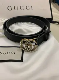 在飛比找Yahoo!奇摩拍賣優惠-（已售出）Gucci 爆紅款GG logo 皮帶珍珠款（近全