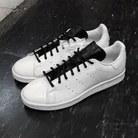 在飛比找Yahoo!奇摩拍賣優惠-adidas STAN SMITH 白色 全白 黑色 白黑 