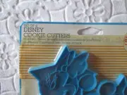 VTG. SET OF 4 DISNEY COOKIE CUTTERS ~ MICKEY, MINNIE, DONALD DUCK & GOOFY ~ NIP