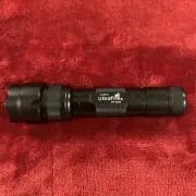 Ultrafire Black Light UV Flashlight Super Power UV LED WF-502B w Batteries, Clip