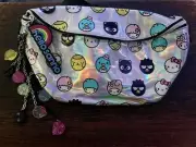 [NEW] Sanrio Hello Kitty Iridescent Cross Body Bag W/Custom Made Charms.
