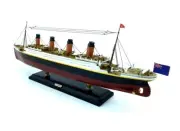 LK Titanic Limited Model Cruise Ship -15"
