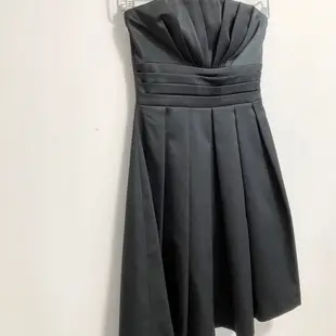 [二手] 平口 高腰 合身 圓裙 短洋裝 黑色 小禮服