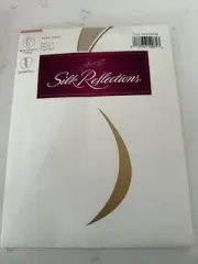 Hanes Silk Reflections Silk Sheer Non Control Pantyhose Travel Buff Size EF