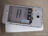 在飛比找露天拍賣優惠-二手故障huawei g750智慧手機如圖廢品賣