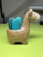 New Handmade Clay Giraffe Small Planter w/3 Hand Painted Cactus River Stones