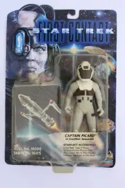 Star Trek: First Contact - Captain Picard in Starfleet Spacesuit Action Figure