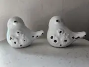 CRACKER BARREL MINI BIRDS SALT & PEPPER SHAKERS