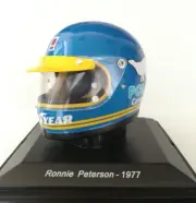 F1 Ronnie Peterson 1977 Tyrrell Rare Helmet Scale 1:5 Formula 1 + Magazine