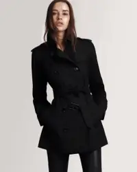 在飛比找蝦皮購物優惠-短版女款BURBERRY HARBOURNE 黑色經典風衣 