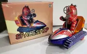 Tin Robot Driving Spaceship MS292 Wind-Up China Collectible Boxed RARE QSH