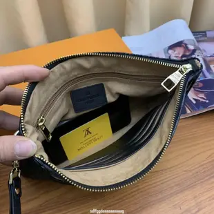 星兒店/二手Louis Vuitton LV路易威登 LV 聯名設計款手拿包 男用 晚宴手拿包 Lv長夾包包