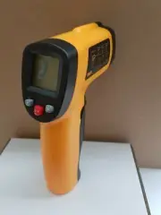 INFRARED THERMOMETER TEMPERATURE RANGE -50 ~ 550 DEG C