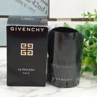 在飛比找Yahoo!奇摩拍賣優惠-幸福部屋 GIVENCHY紀梵希全新 魅力4G 專業蜜粉底刷