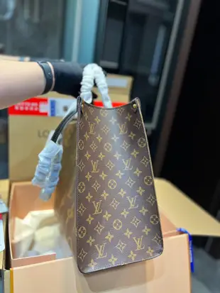 【二手包包】Lv onthego Lv  AB面原料 onthego媽咪袋 性價比之王這是一款超贊的包型，靈NO39377