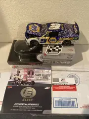 AUTOGRAPHED CHASE ELLIOTT 2022 NASHVILLE WIN RACED VERSION 1/24 ELITE #9