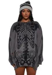 [Trickz N' Treatz] Plus Bone Breaker Oversized Sweater
