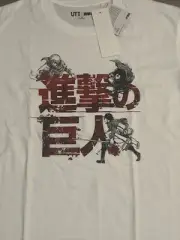 Uniqlo UT Attack on Titan White Tee Men’s Size Medium New With Tag