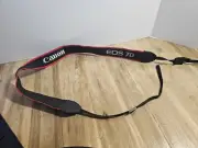 Canon EOS 7D strap