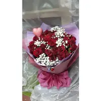 在飛比找蝦皮購物優惠-花束台北市花店 真花只愛妳52朵特級紅玫瑰花花束/搞浪漫/獻